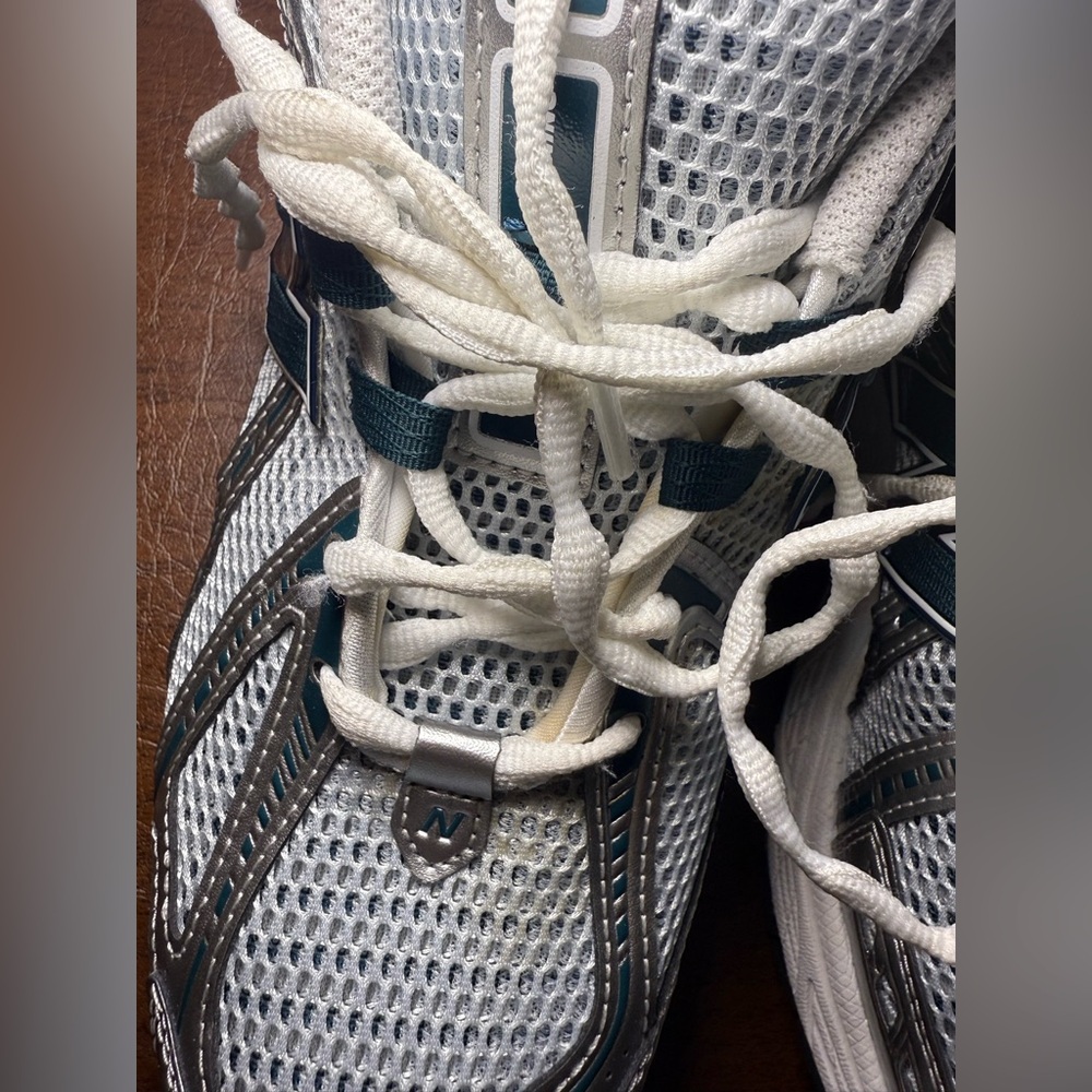 New Balance 1906R men’s running shoes - Picture 9 of 16